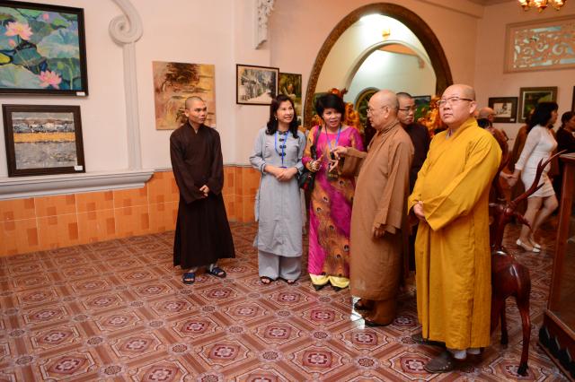 TP.HCM: Tưng bừng khai mạc Lễ hội Văn hóa Dân tộc và Phật giáo &#039;Xuân Phương Nam&#039;