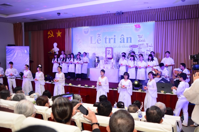 Xúc động lễ tri ân những người đã hiến xác cho khoa học