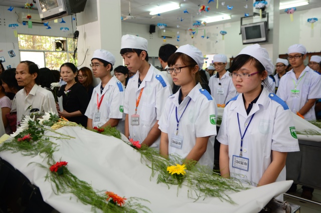 Xúc động lễ tri ân những người đã hiến xác cho khoa học