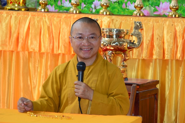 Quỹ Đạo Phật Ngày Nay: Trao tặng quà Tết yêu thương lần thứ 4 tại Chùa Giác Ngộ