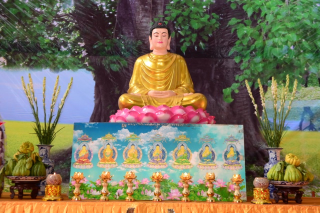 Quỹ Đạo Phật Ngày Nay: Trao tặng quà Tết yêu thương lần thứ 4 tại Chùa Giác Ngộ