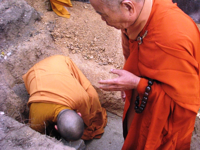 Khánh Hòa: Lễ Đặt đá khởi công Đại trùng tu chùa Từ Tôn (Hòn Đỏ)