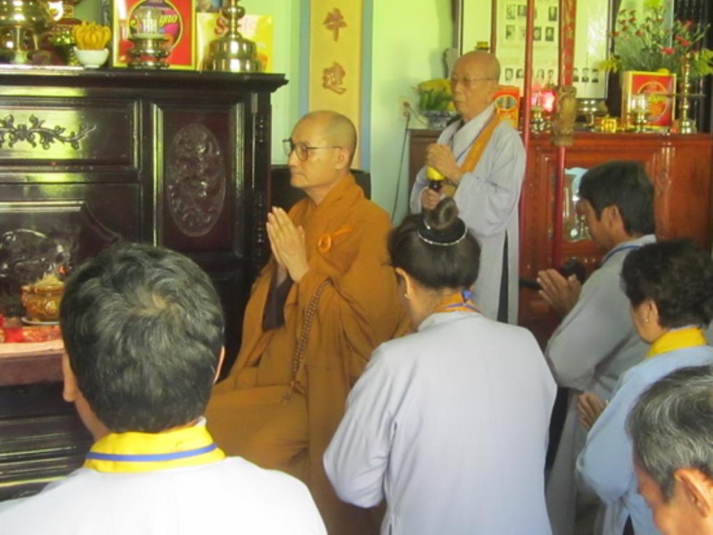 Khóa tu Bát quan trai đầu năm tại chùa Đức Hòa