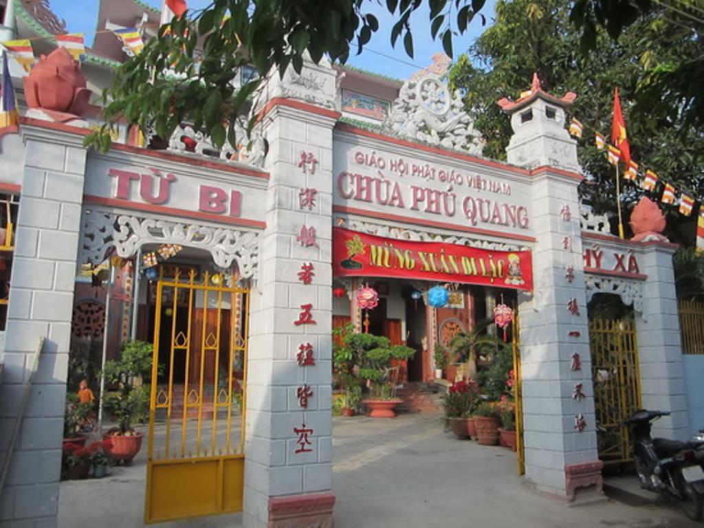 Lễ  húy kỵ lần thứ 16 cố ni sư Thích nữ  Như Tín (1940-1999)