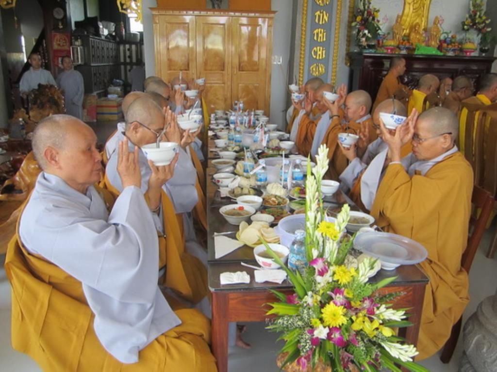 Lễ  húy kỵ lần thứ 16 cố ni sư Thích nữ  Như Tín (1940-1999)