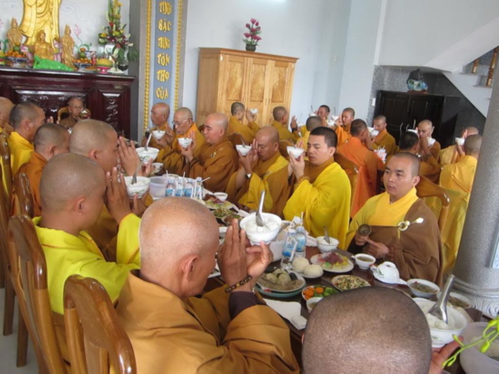 Lễ  húy kỵ lần thứ 16 cố ni sư Thích nữ  Như Tín (1940-1999)