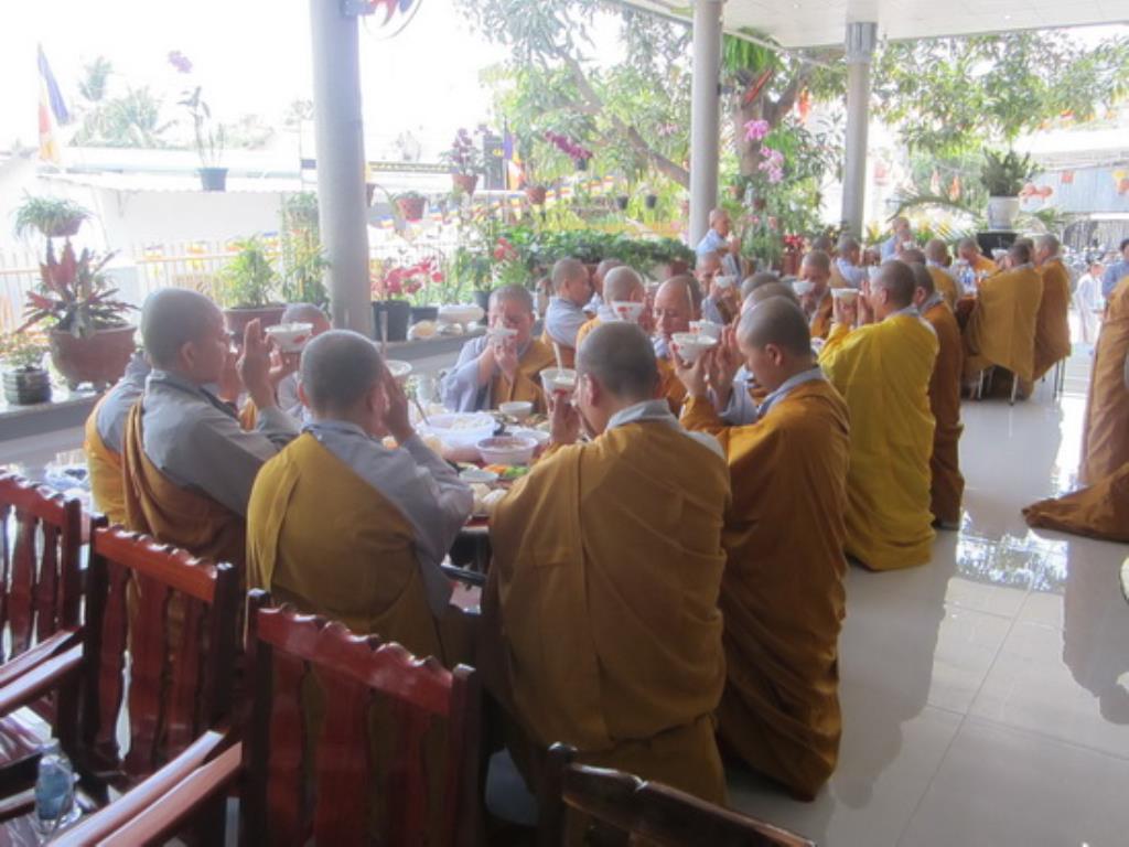 Lễ  húy kỵ lần thứ 16 cố ni sư Thích nữ  Như Tín (1940-1999)