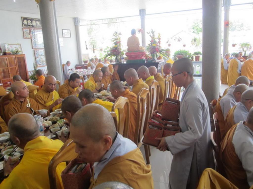 Lễ  húy kỵ lần thứ 16 cố ni sư Thích nữ  Như Tín (1940-1999)