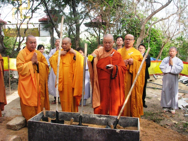 Khánh Hòa: Lễ Đặt đá khởi công Đại trùng tu chùa Từ Tôn (Hòn Đỏ)