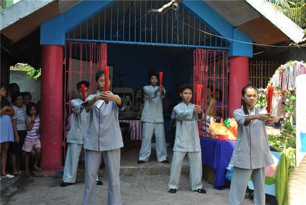 Philippines: Lễ Phật đản tại ngôi Làng chài Barangay