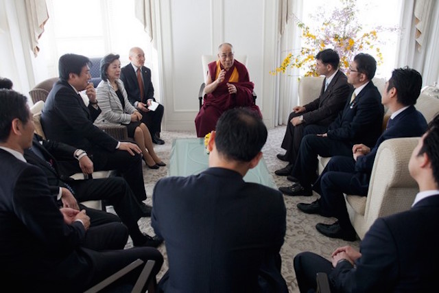 Chùm ảnh: Đức Đạt Lai Lạt Ma tham dự “Diễn đàn Môi trường toàn cầu cho các thế hệ kế tiếp” tại Nhật Bản
