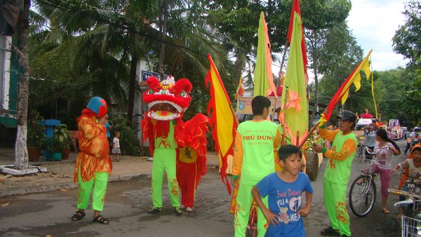 Hà Tiên: Chùm ảnh Đại lễ Phật đản tại biên cương cực nam Tổ quốc