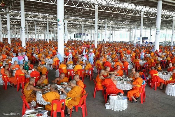 Thái Lan: Chùm ảnh Thiền viện Dhammakaya tổ chức thi Nghiên cứu Kinh tạng Pali cho các chùa toàn quốc