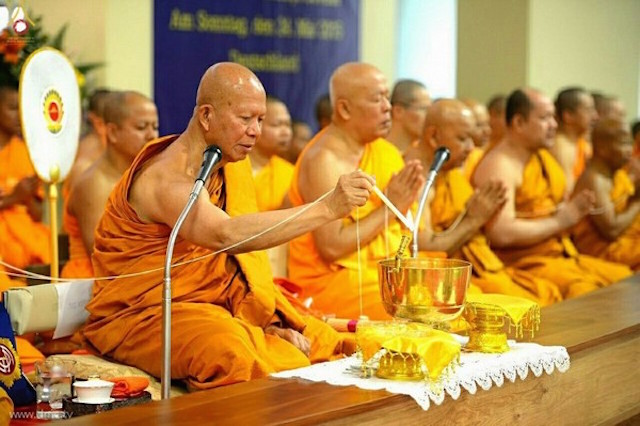Đức Quốc: Chùm ảnh Lễ Loknimit Okpattsima tại chùa  Wat Phra Dhammakaya, bang Bavaria