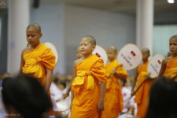 Thái Lan: Chùm ảnh Thiền viện Dhammakaya tổ chức thi Nghiên cứu Kinh tạng Pali cho các chùa toàn quốc