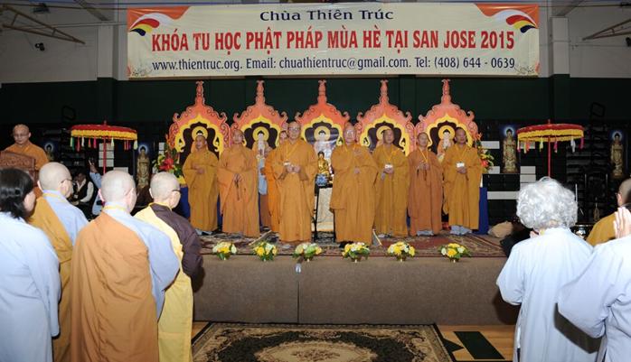 Hoa Kỳ: Chùa Thiên Trúc, San Jose khai mạc khóa tu học Phật Pháp mùa hè năm 2015