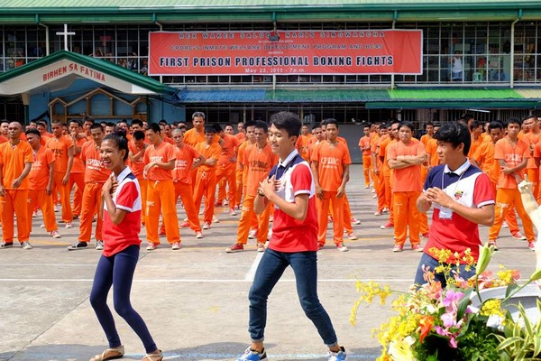 Philippines: Chùm ảnh Kính mừng Phật đản PL. 2559 tại nhà tù Cebu