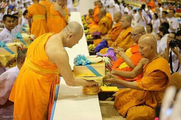 Thái Lan: Chùm ảnh Thiền viện Dhammakaya tổ chức thi Nghiên cứu Kinh tạng Pali cho các chùa toàn quốc