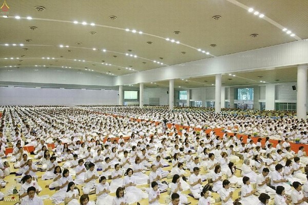 Thái Lan: Chùm ảnh Thiền viện Dhammakaya tổ chức thi Nghiên cứu Kinh tạng Pali cho các chùa toàn quốc