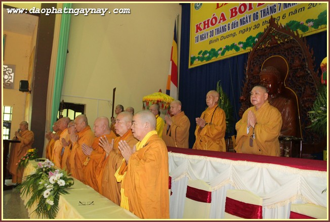 Bình Dương: Khai Mạc Khóa Bồi Dưỡng Trụ Trì