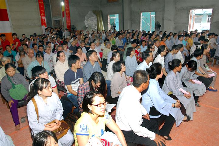TP. HCM: Chùa Giác Ngộ tổ chức lễ Tắm Phật và Quy Y Tam Bảo
