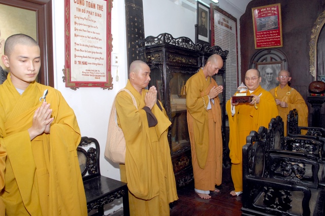 TP.HCM: Khai mạc triển lãm - hội chợ Phật giáo và cung nghinh xá lợi xương Bồ tát Thích Quảng Đức