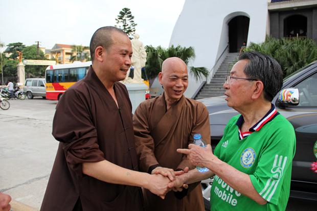 Thái Bình :CLB Bóng đá Chùa Phù Liễn đá giao lưu với đội bóng Tòa Giám mục Thái Bình