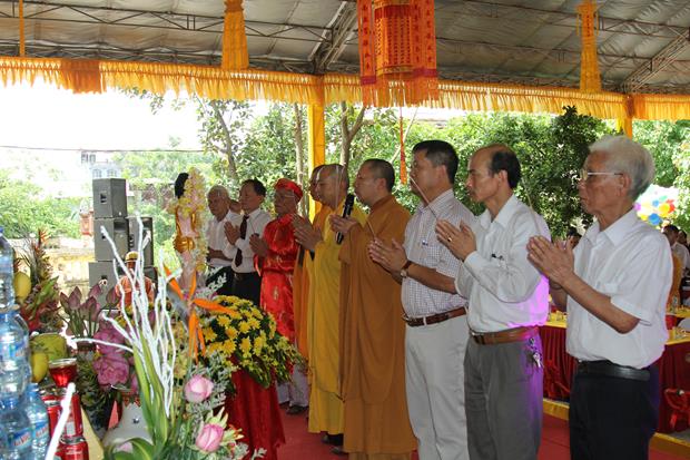 Hà Nội: Chùa Phả Quang Lễ Tắm Phật, Khởi Công Xây Dựng Tam Bảo.