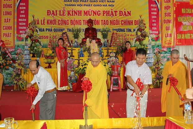 Hà Nội: Chùa Phả Quang Lễ Tắm Phật, Khởi Công Xây Dựng Tam Bảo.