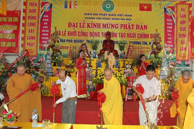 Hà Nội: Chùa Phả Quang Lễ Tắm Phật, Khởi Công Xây Dựng Tam Bảo.