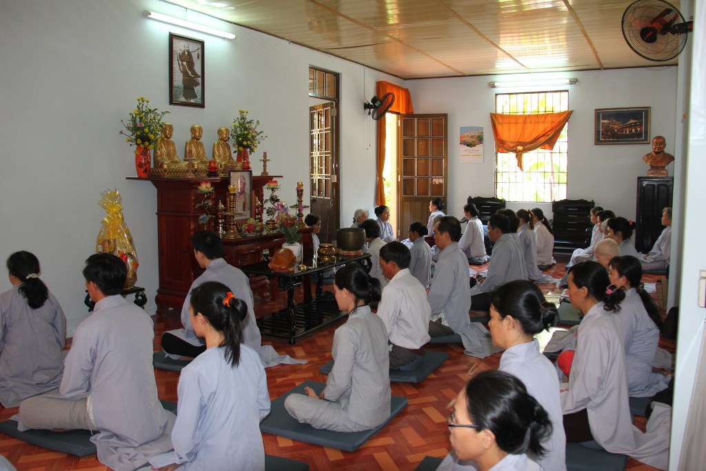 Khóa tu &quot;Một ngày Thiền tập&quot; tại Thiền Tự Trúc Lâm Viên Giác  nhân mùa Hè năm Ất Mùi - 2015