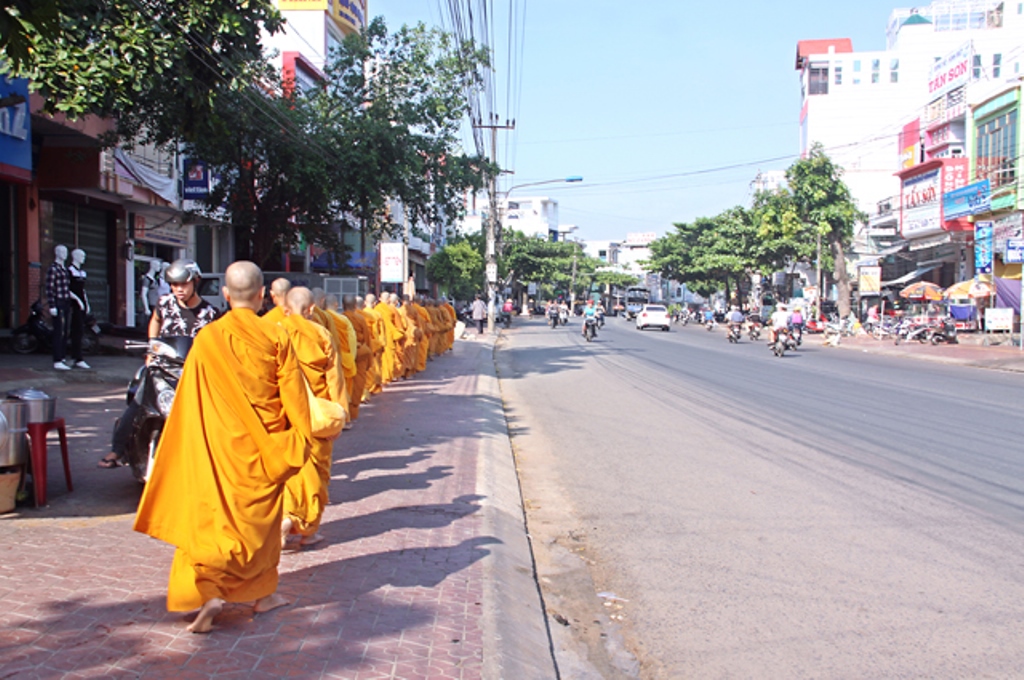 Tây Nguyên: Lễ Phật Đản và Kiết Giới An Cư tại Tịnh xá Ngọc Trung