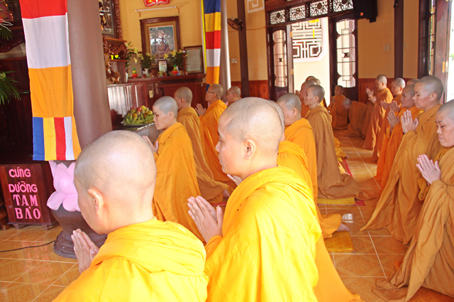 Tây Nguyên: Lễ Phật Đản và Kiết Giới An Cư tại Tịnh xá Ngọc Trung