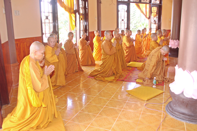 Tây Nguyên: Lễ Phật Đản và Kiết Giới An Cư tại Tịnh xá Ngọc Trung