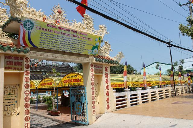 Đồng tháp: Công Tác Chuẩn Bị Cung Nghinh Tôn Tượng HT. Thích Trí Tịnh