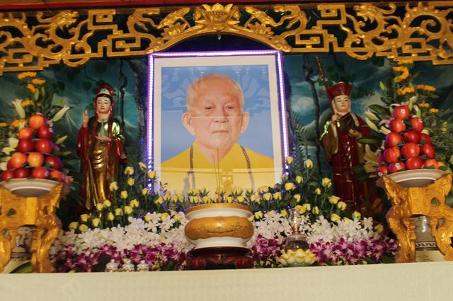 Đồng tháp: Công Tác Chuẩn Bị Cung Nghinh Tôn Tượng HT. Thích Trí Tịnh