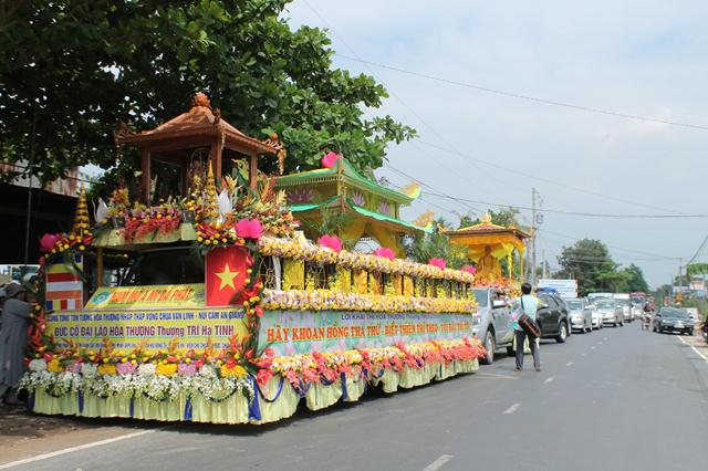 Đồng Tháp: Cung Nghinh Tôn Tượng Cố HT. Thích Trí Tịnh