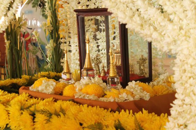 Đồng Tháp: Cung Nghinh Xá Lợi Phật
