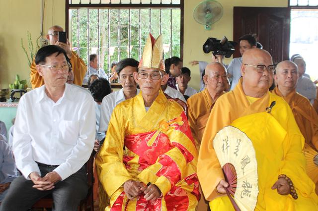 Đồng Tháp: Cung Nghinh Xá Lợi Phật