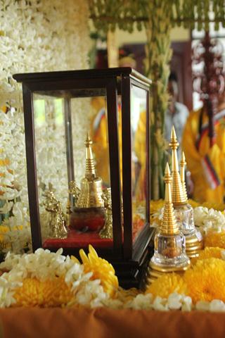 Đồng Tháp: Cung Nghinh Xá Lợi Phật