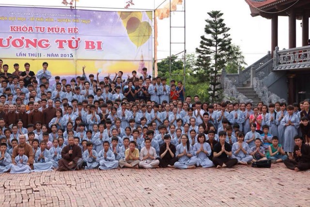 Thái Bình: Chùa Bụt Mọc tổ chức khóa tu “HƯƠNG TỪ BI” lần thứ tư năm 2015