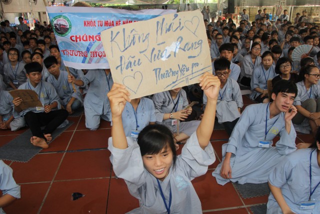 Thái Bình: Nhiều cảm xúc trong ngày tu thứ hai tại chùa Từ Xuyên
