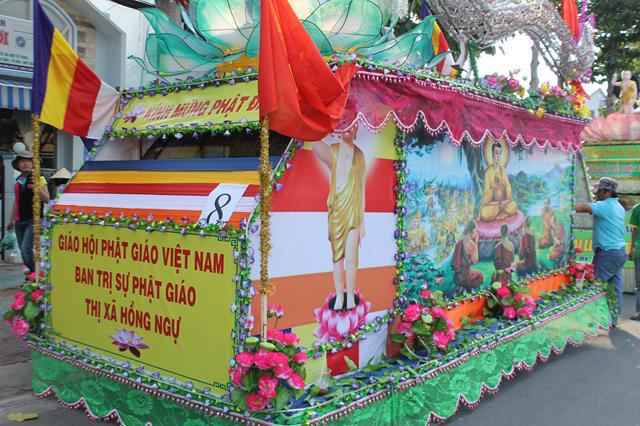 Phật Giáo Đồng Tháp Tổ Chức Chương Trình Phật Đản PL. 2559