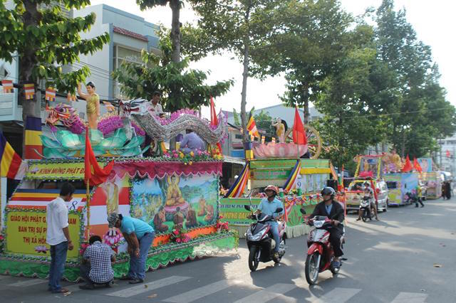 Phật Giáo Đồng Tháp Tổ Chức Chương Trình Phật Đản PL. 2559