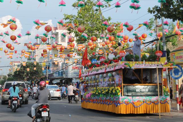 Phật Giáo Đồng Tháp Tổ Chức Chương Trình Phật Đản PL. 2559