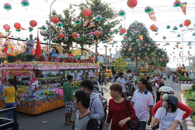 Phật Giáo Đồng Tháp Tổ Chức Chương Trình Phật Đản PL. 2559