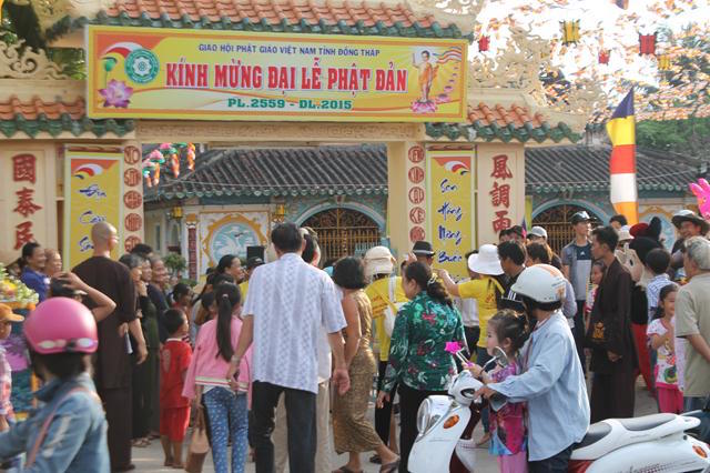 Phật Giáo Đồng Tháp Tổ Chức Chương Trình Phật Đản PL. 2559