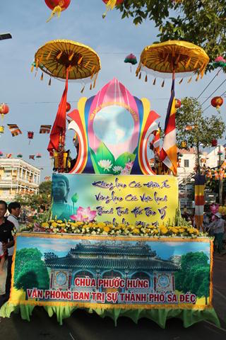 Phật Giáo Đồng Tháp Tổ Chức Chương Trình Phật Đản PL. 2559