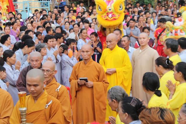 Phật Giáo Đồng Tháp Tổ Chức Chương Trình Phật Đản PL. 2559