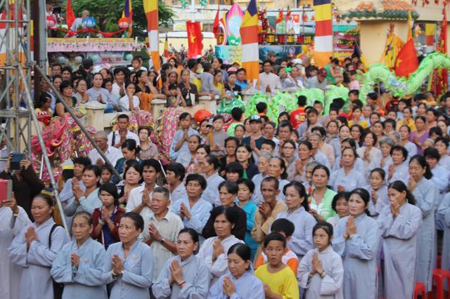 Phật Giáo Đồng Tháp Tổ Chức Chương Trình Phật Đản PL. 2559